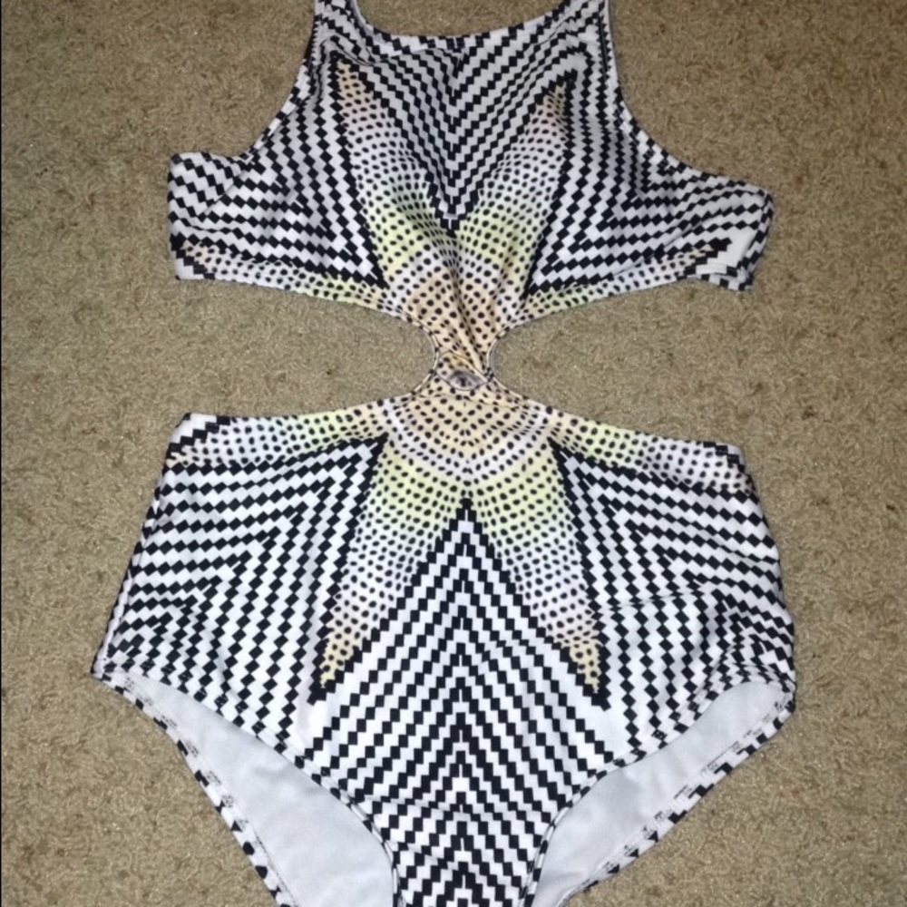 Monokini bathing suit!!