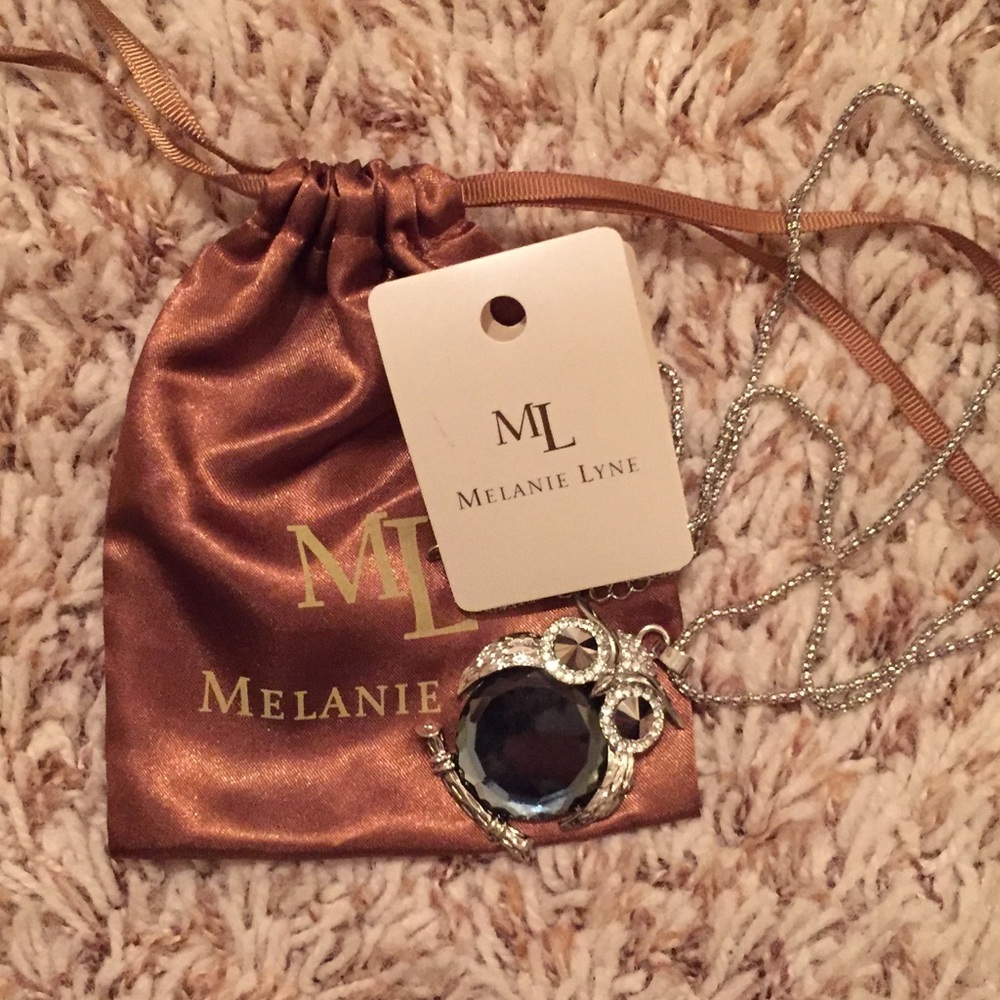 Melanie Lyne owl necklace