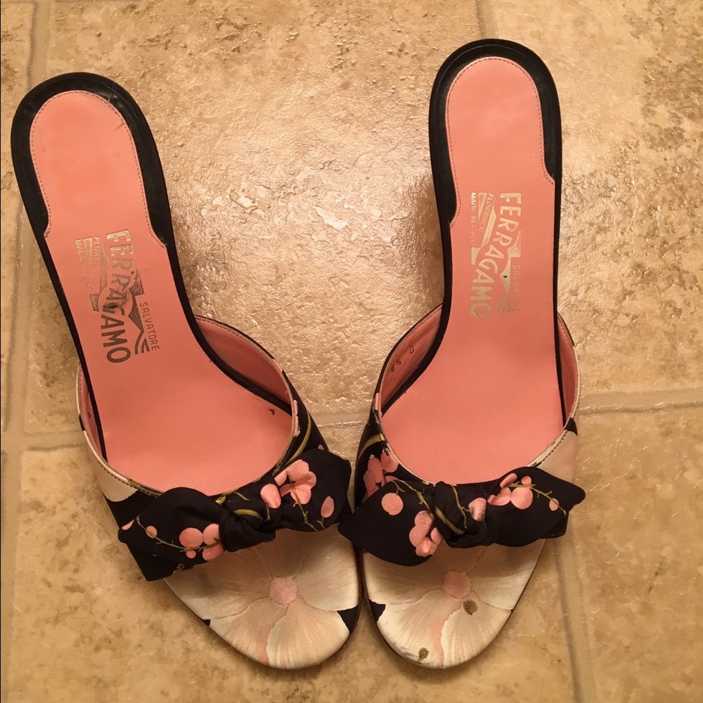 Salvatore Ferragamo shoes - Picture 2 of 4