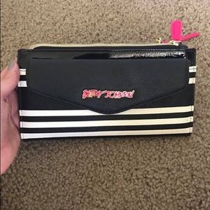 Betsey Johnson wallet
