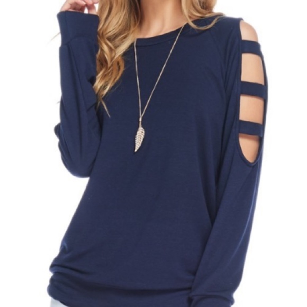 Navy cold shoulder ladder cut out top