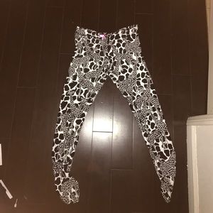 B.swim giraffe size M never worn