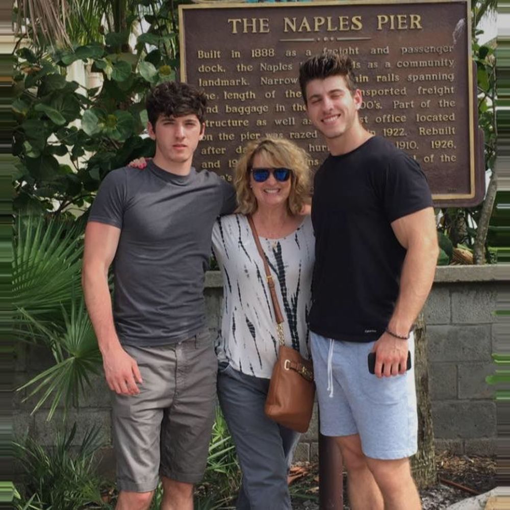 Meet your Posher, Kimberly