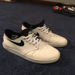 Nike SB Lunarlon shoes