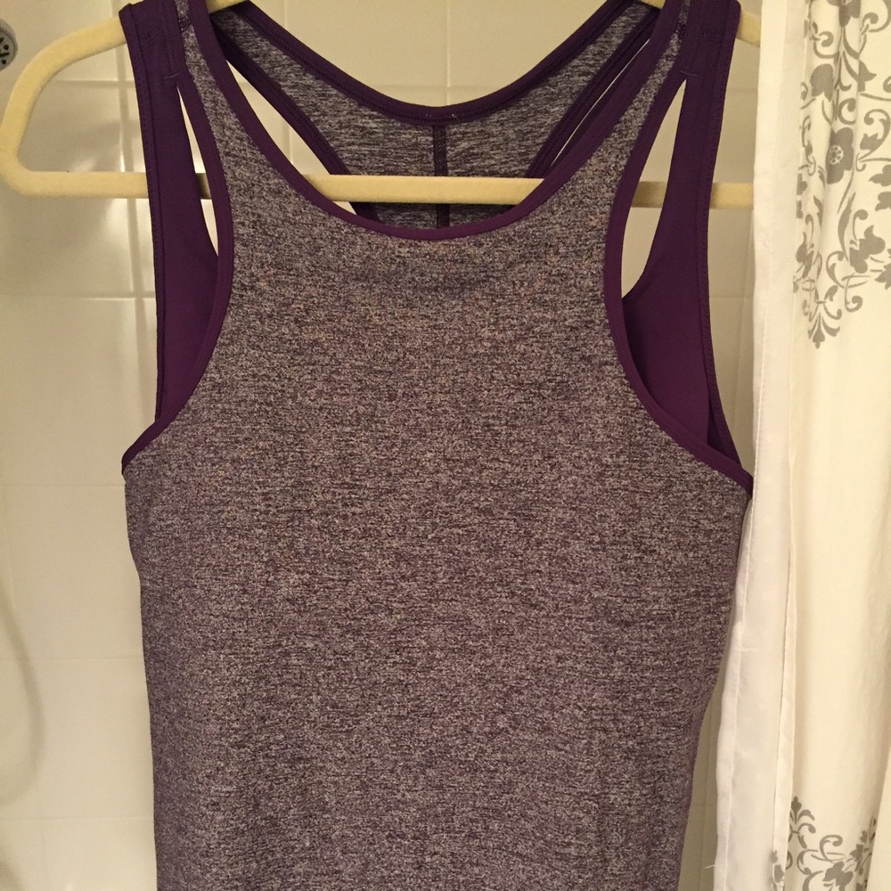 Rare Lululemon Tank with build in bra