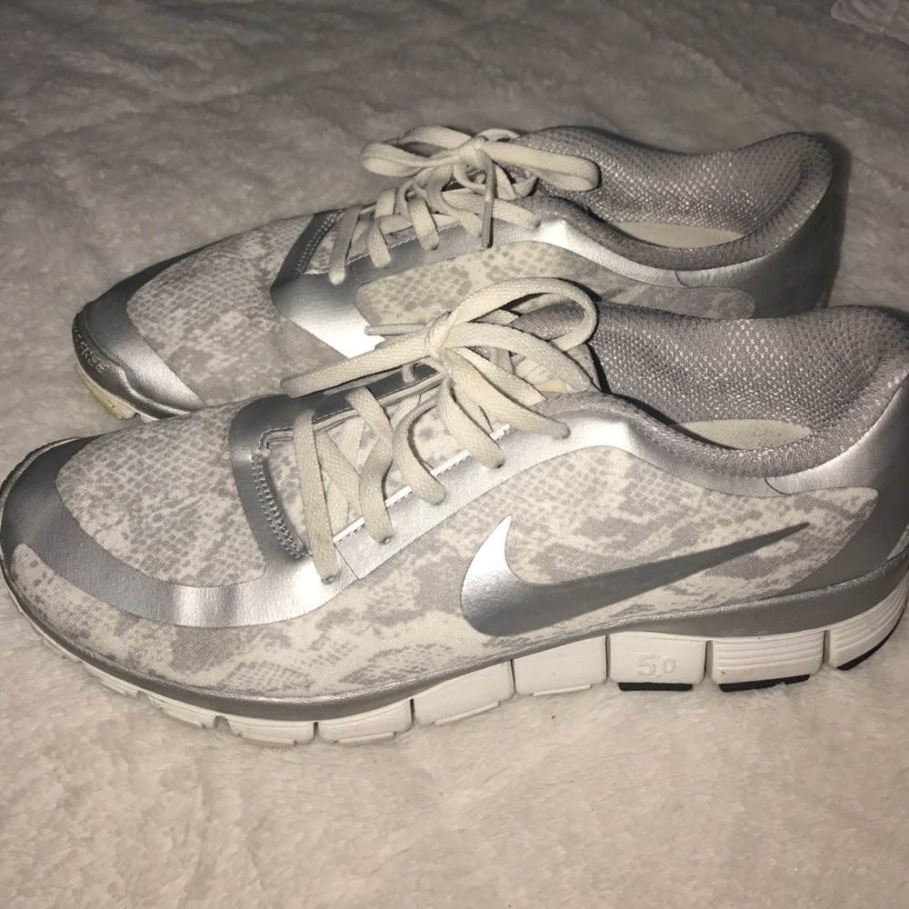 Nike 5.0 silver shoes (fit like size 10)