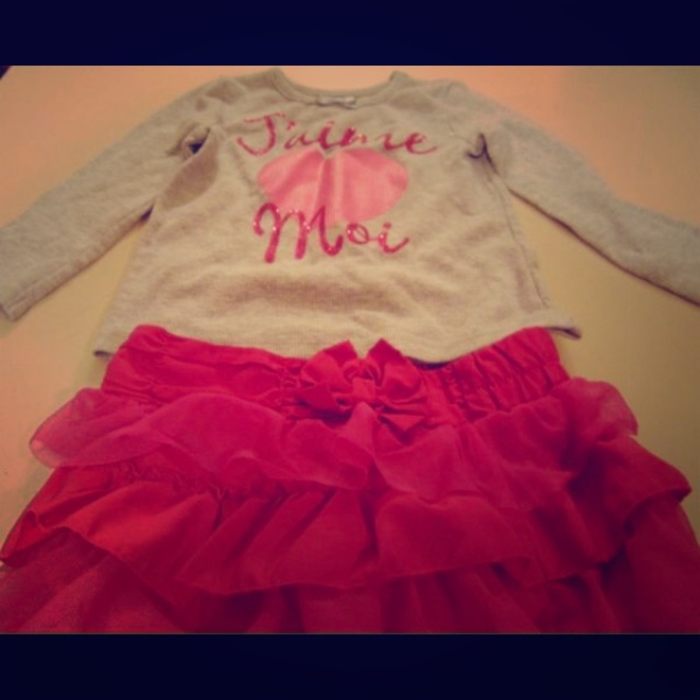 skirt outfit (pink/grey)