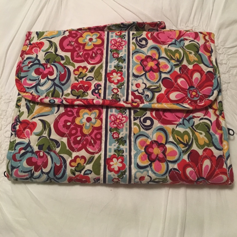 Vera Bradley traveling case