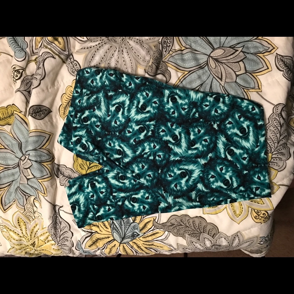 NWOT LLR Wolf Leggings