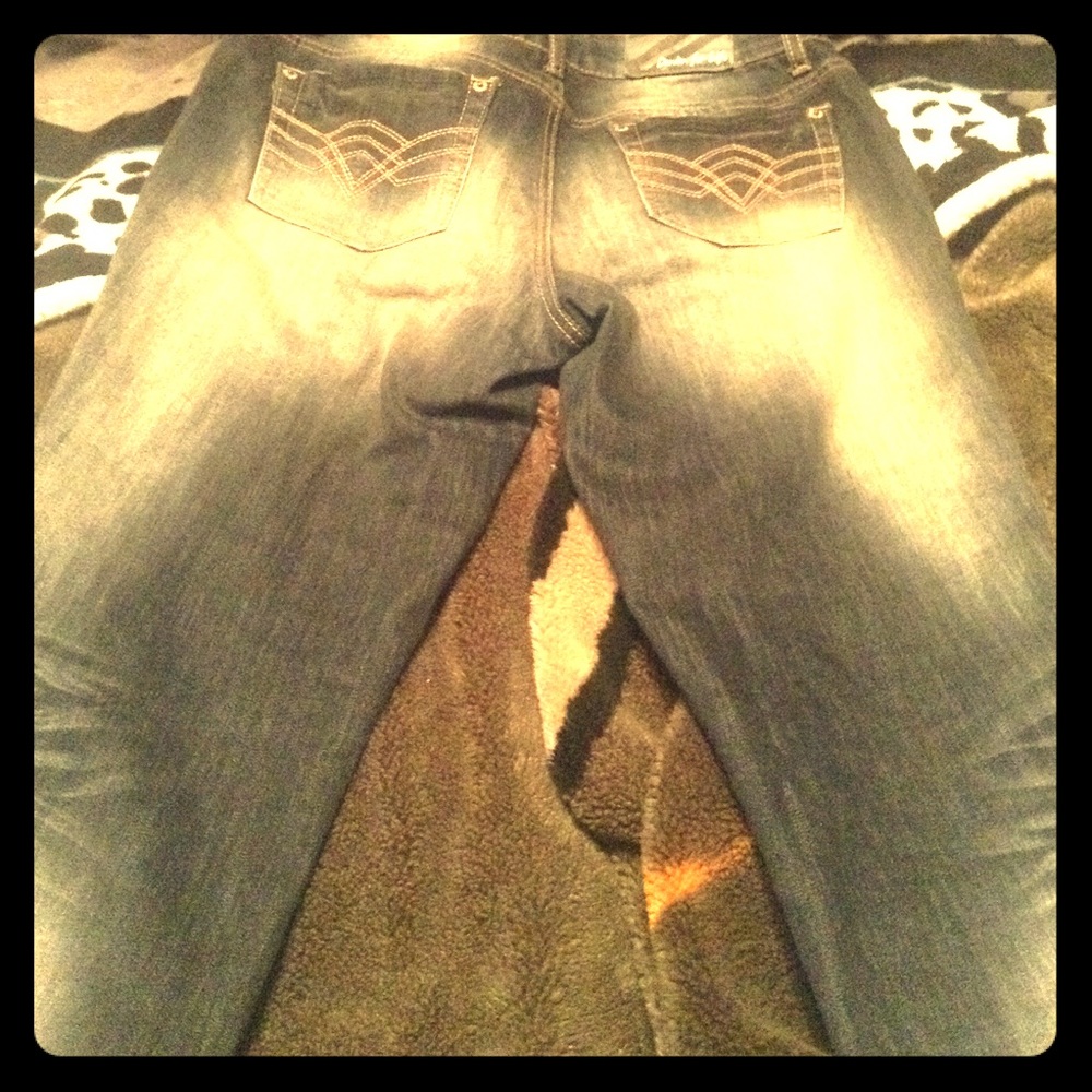Jeans - Picture 2 of 2