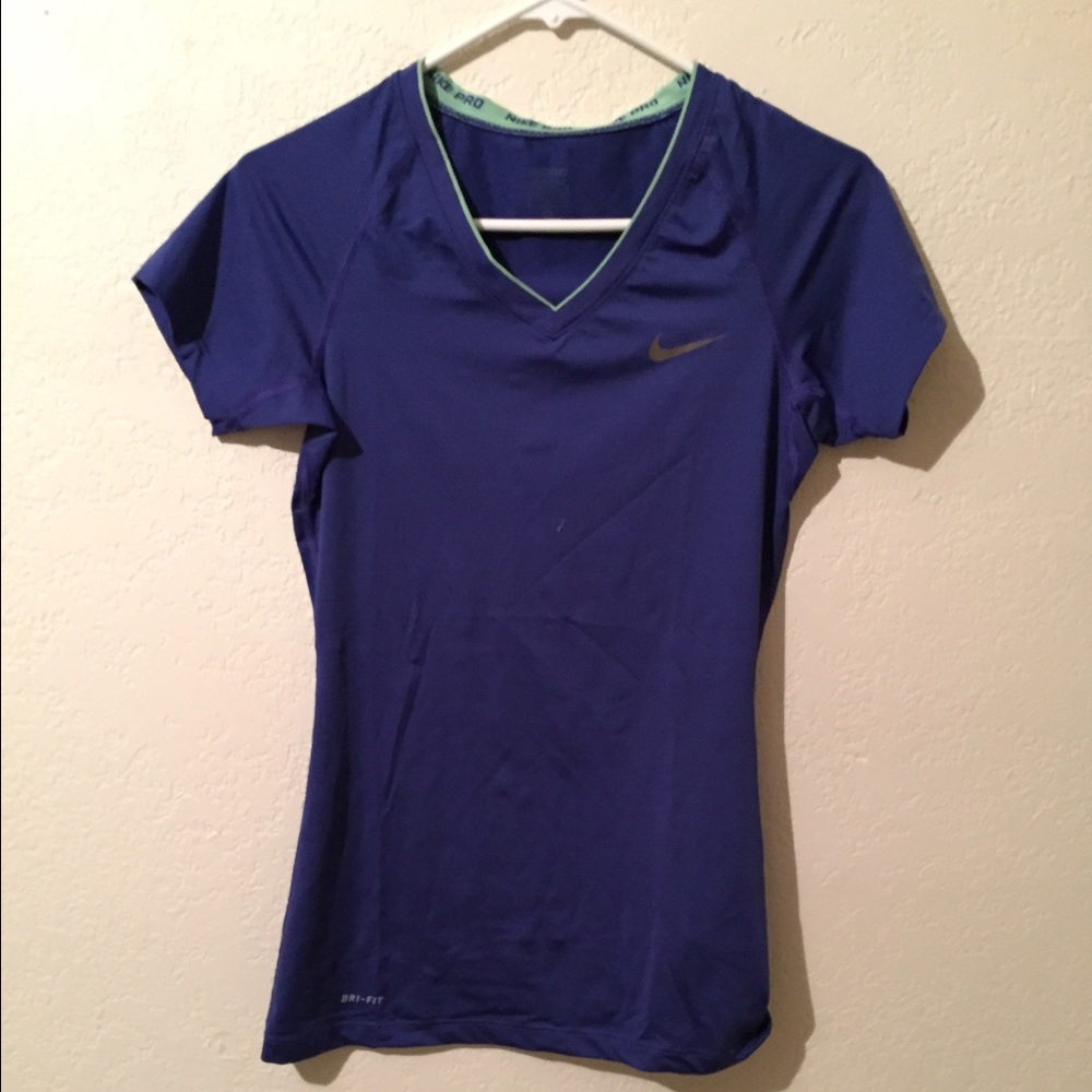Blue Nike v neck shirt dri fit size small