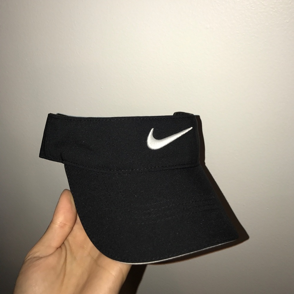 Nike visor