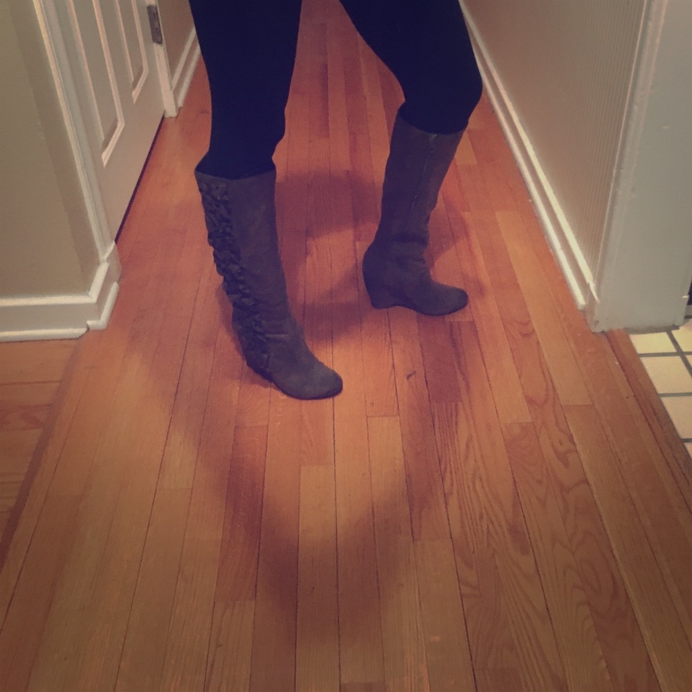 Cute boots!!