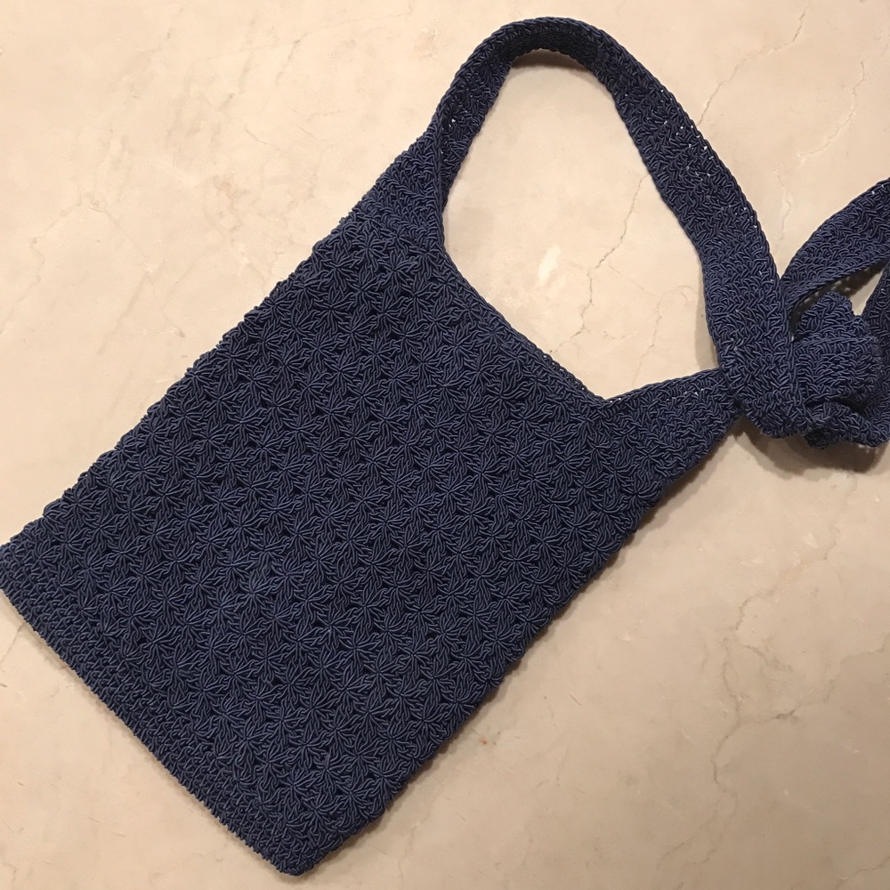 Navy Knit Shoulder Bag