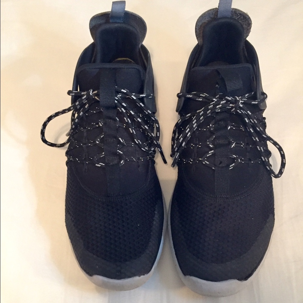 Nike Free Viritous Running Shoes