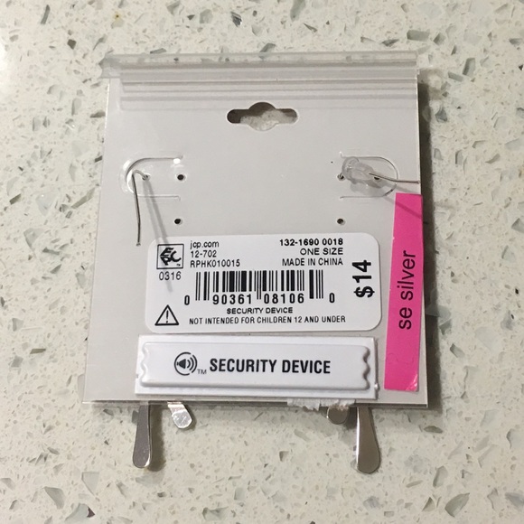 Cute Silver Loop Earrings ◽️▫️◽️ - Picture 3 of 3