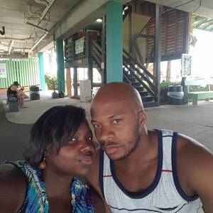 Meet your Posher, Johngelene