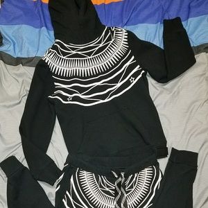 Hoodie & Sweat Pants suit