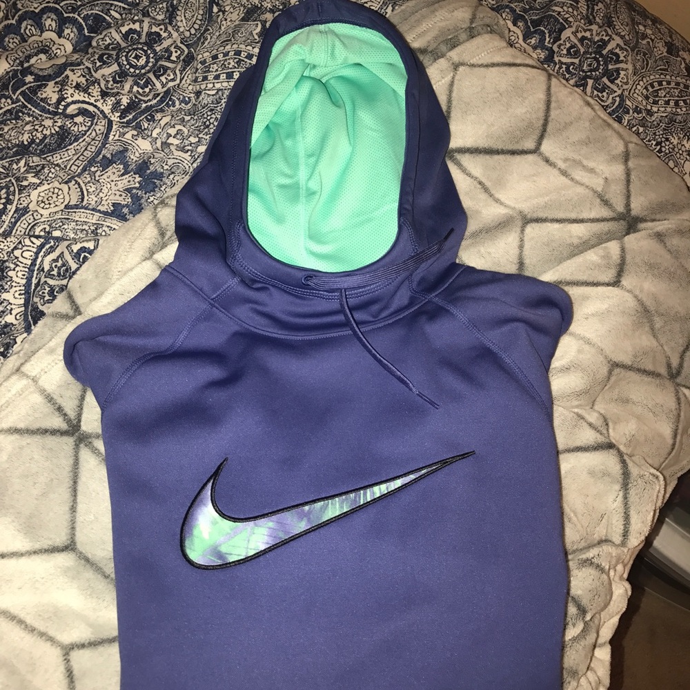 Nike hooded sweatshirt