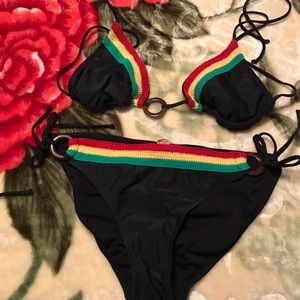 Strappy Caribbean bikini set