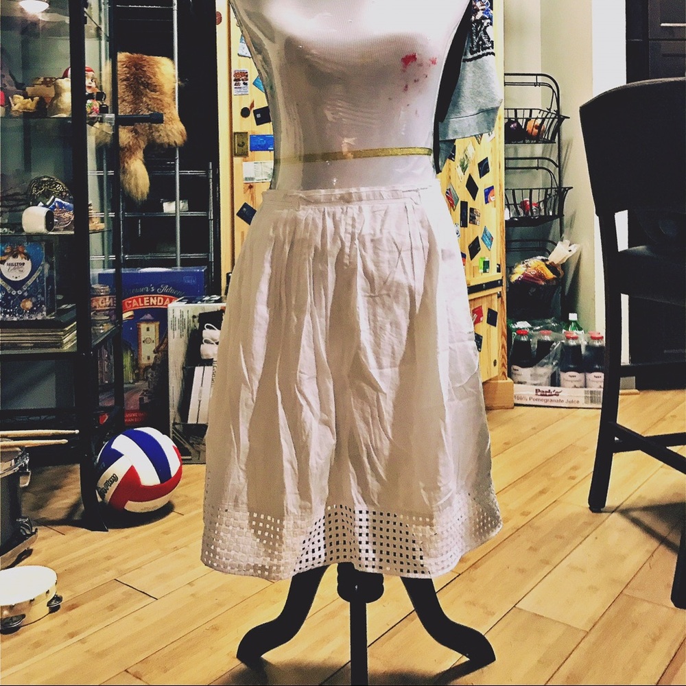 White summer Tahari Skirt