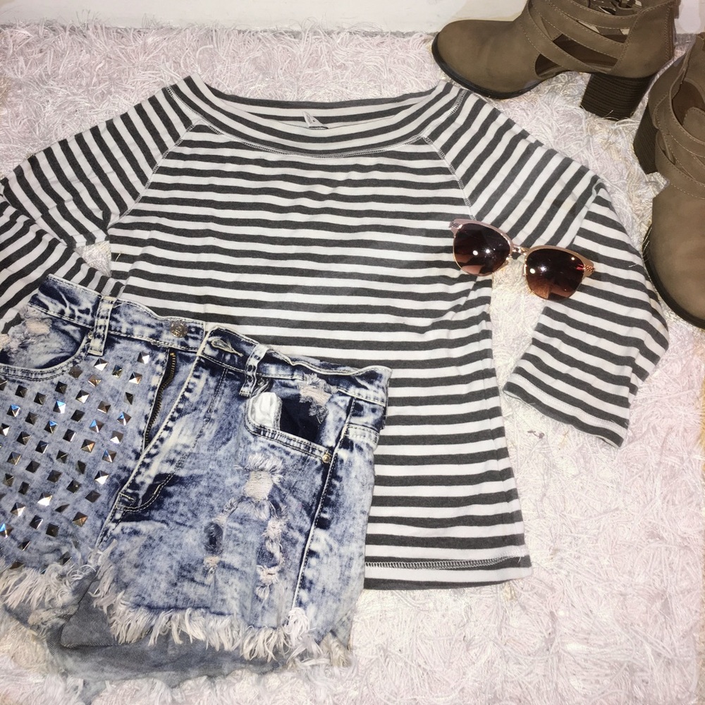 Black & White Stripped Long Sleeve