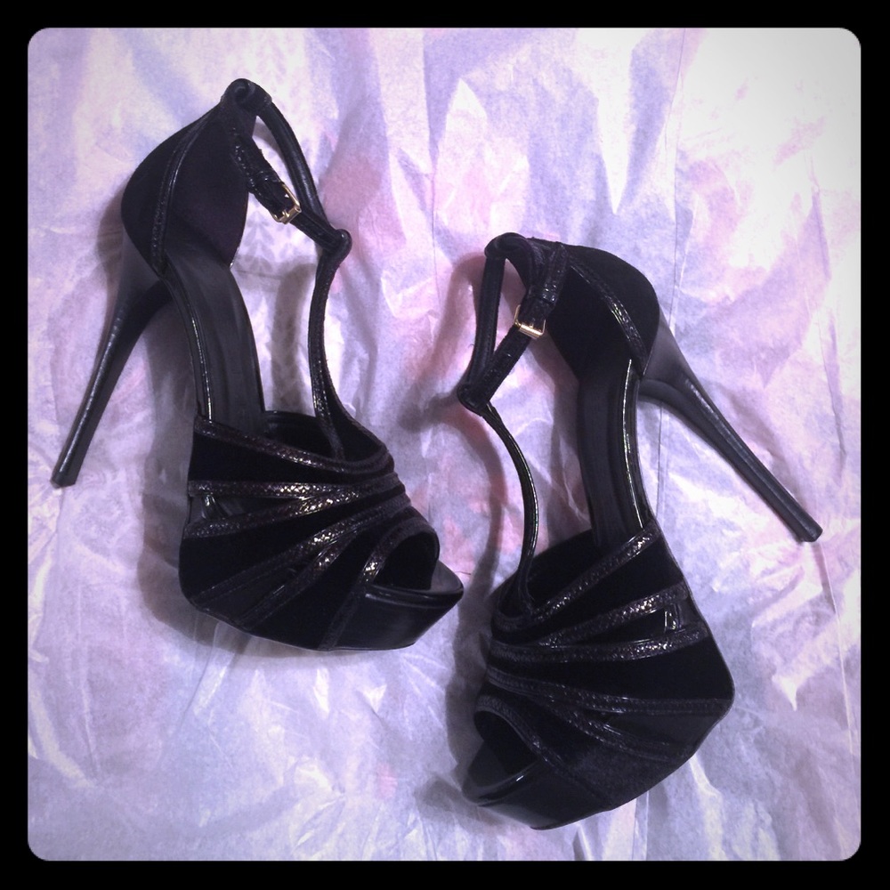 New Burberry platform stilettos blk 36 fit 6/6.5