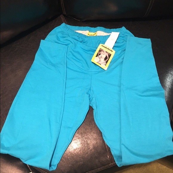 New women blue exercise pants by Wonderbody. - Picture 3 of 4