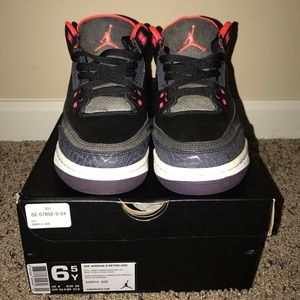Air Jordan Crimson 3 Retro. 100% Authentic.