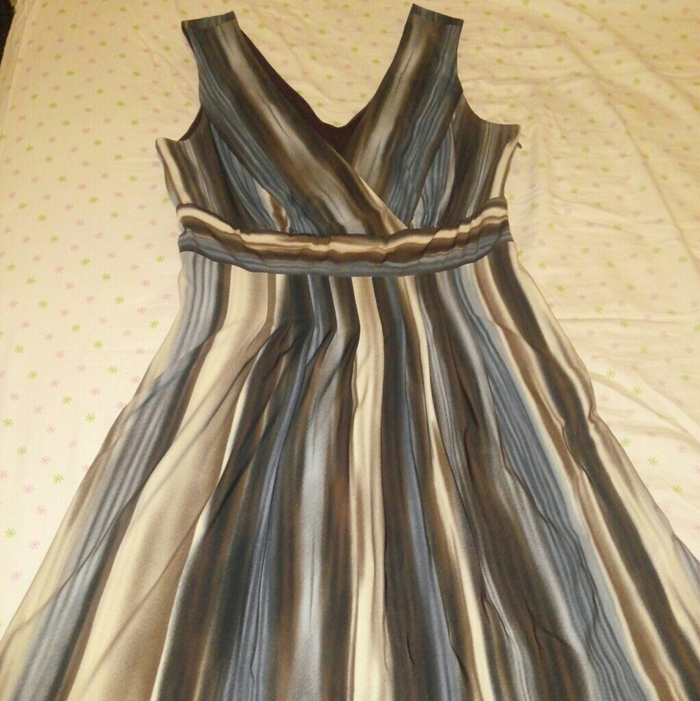 Beautiful Brown/Tan Dress