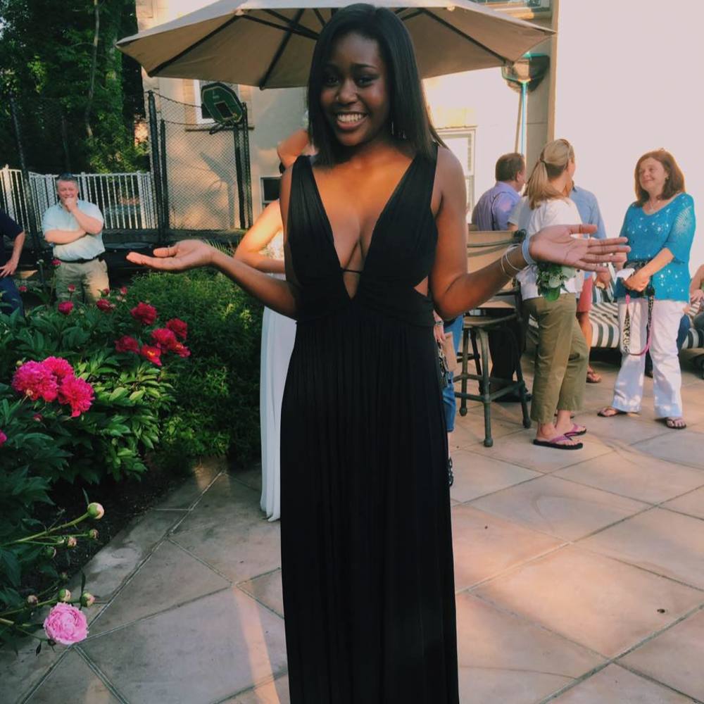 Meet your Posher, Lexie