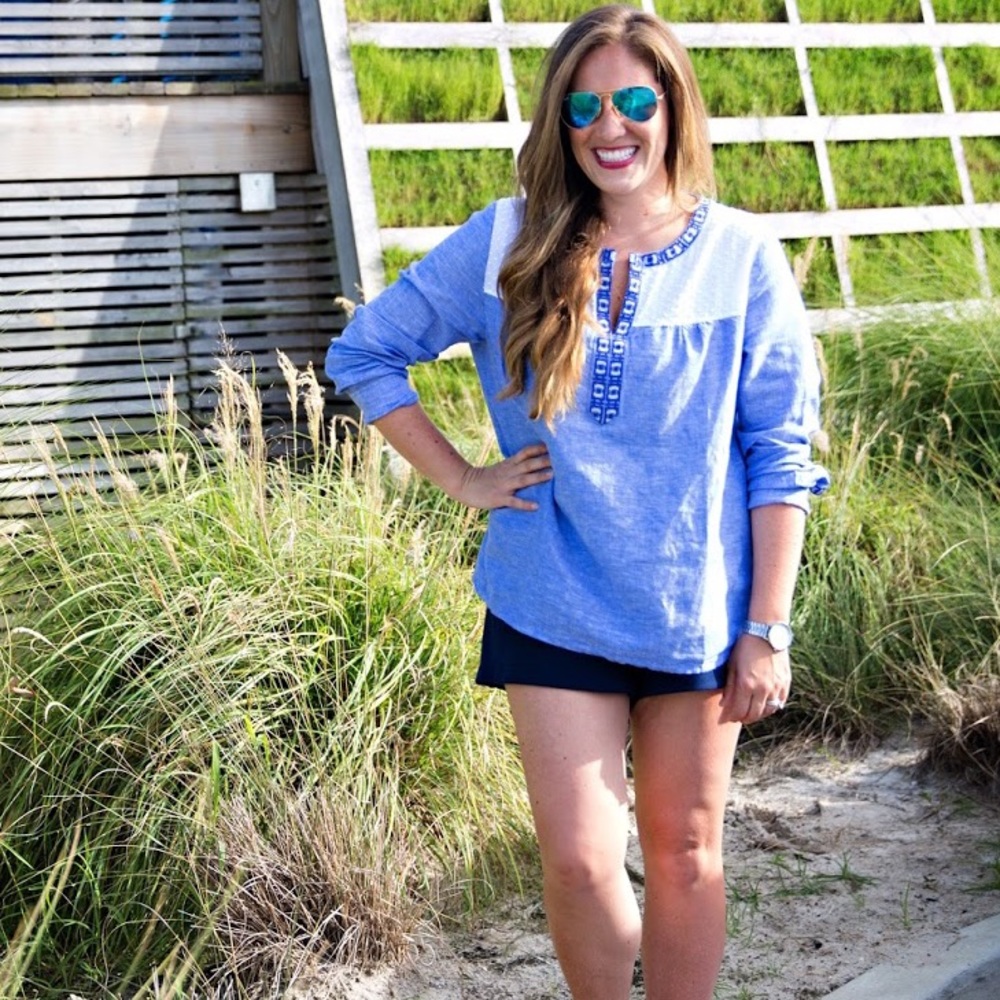 Vineyard Vines Chambray Top