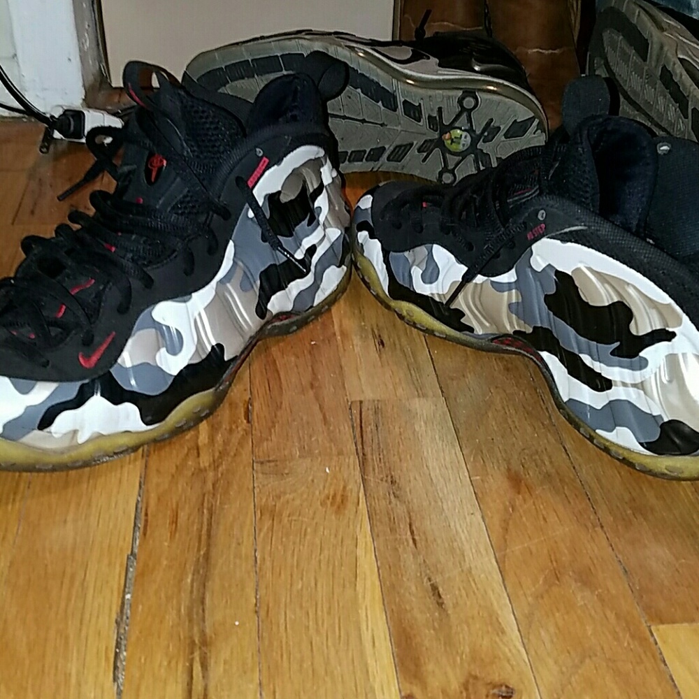 foams fighter jets