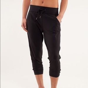 Lululemon Liberty Harem Crop