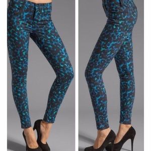 J Brand Super Skinny Leopard Jeans