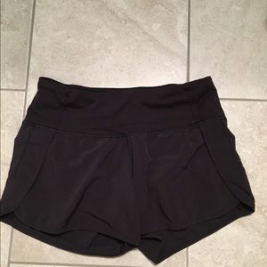 black Run Times Shorts