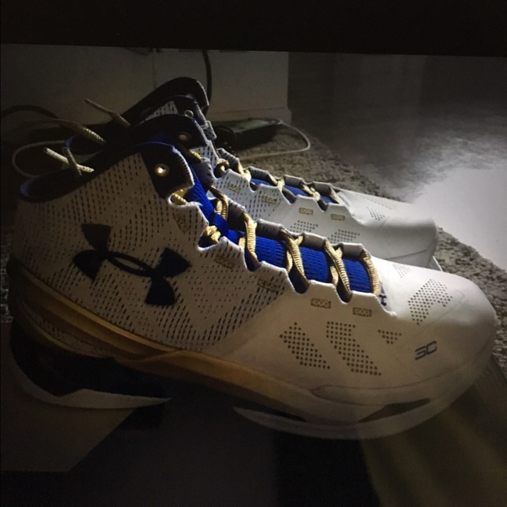 Curry 2 Gold Rings Size 12