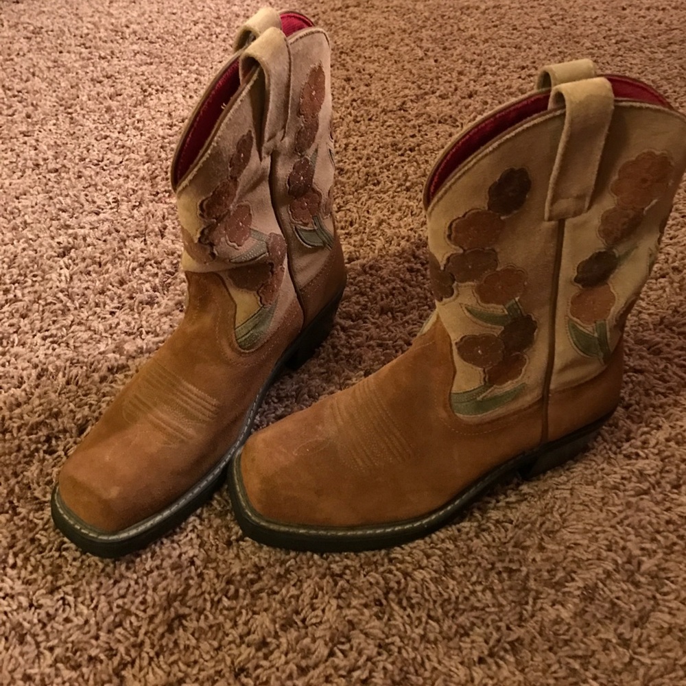 Arita Boots
