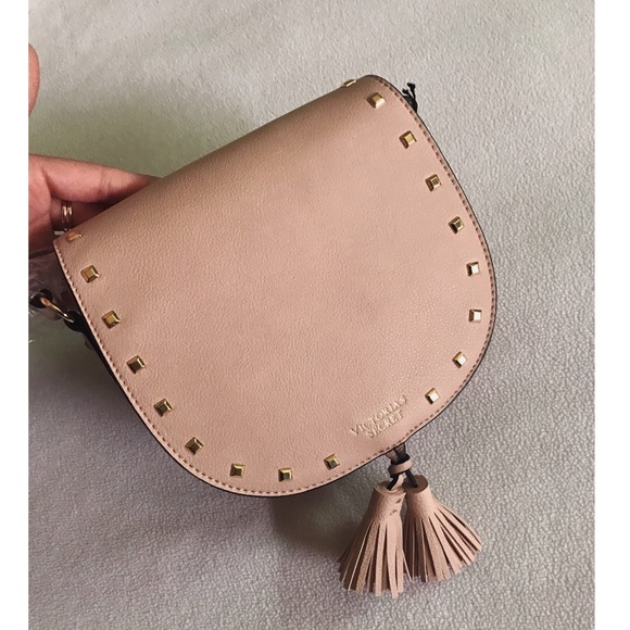 Victoria's Secret Handbags - ❌SOLD❌ NEVER USED Victoria's Secret cross body bag