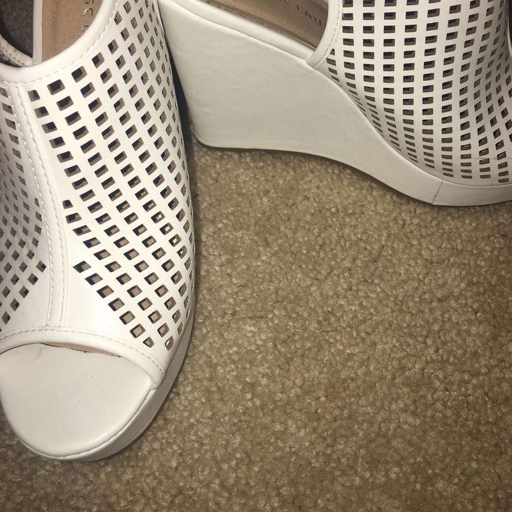 White Wedges - Picture 2 of 5