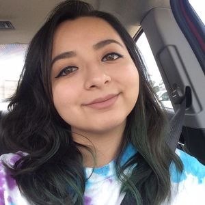 Meet your Posher, Jazmine