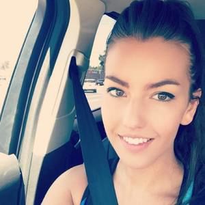 Meet your Posher, Nichole