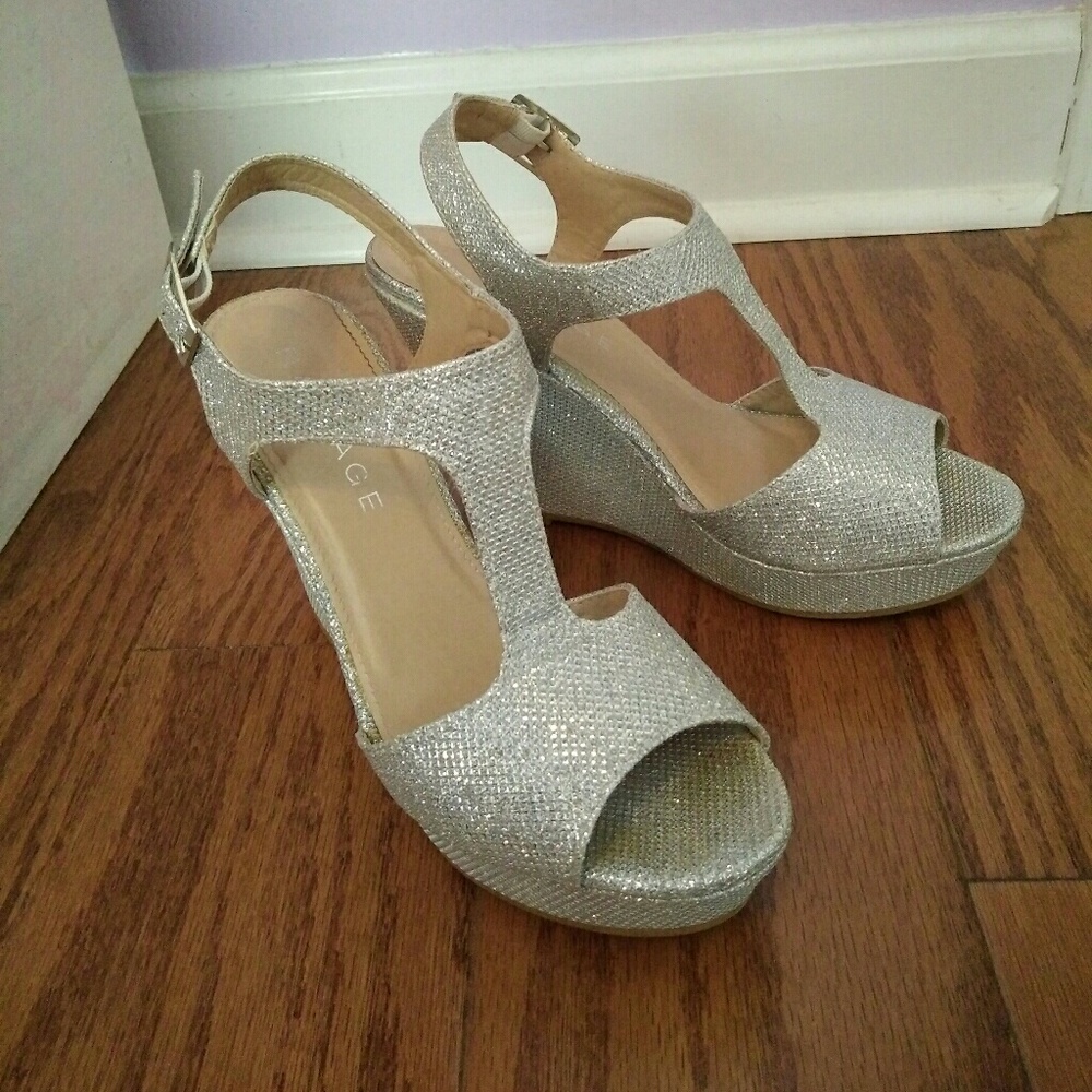 Silver Wedges