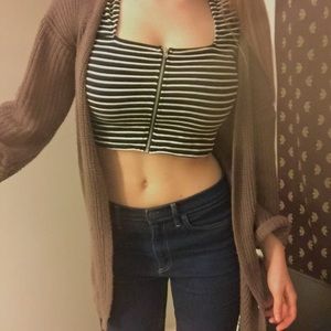 MOVING SALE Forever 21 crop top ▪️▫️▪️