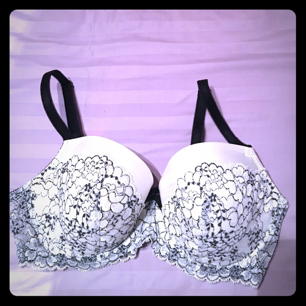 Victoria's Secret Dream Angels Lined Demi Bra