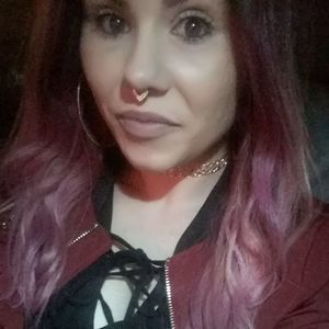 Meet your Posher, Alicia