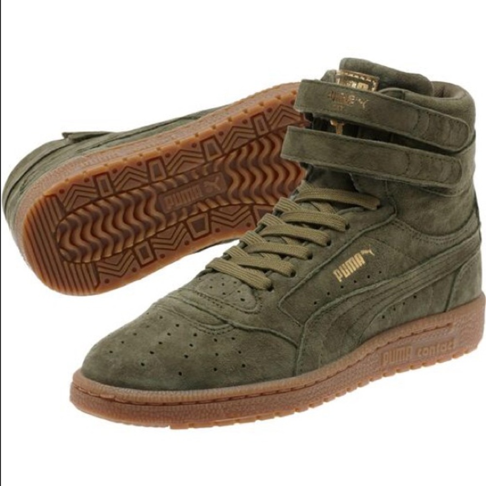 ⭕️SOLD⭕️ Puma Sneakers