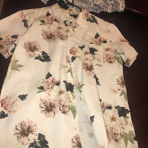 Men's short sleeve floral dress shirt