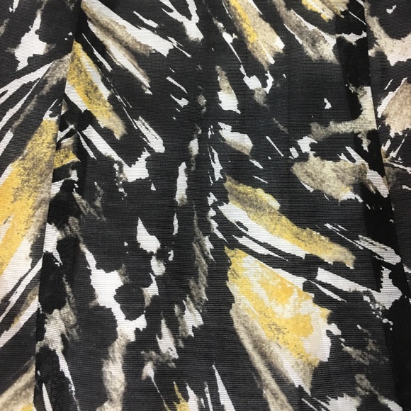 Nic + Zoe floral skirt - Picture 2 of 4