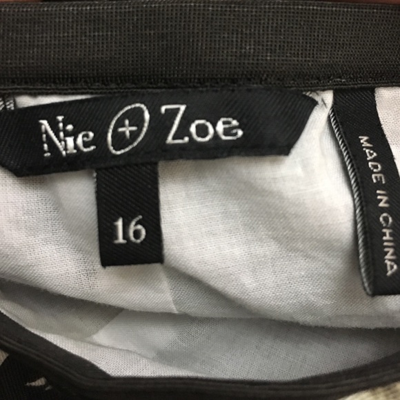 Nic + Zoe floral skirt - Picture 3 of 4